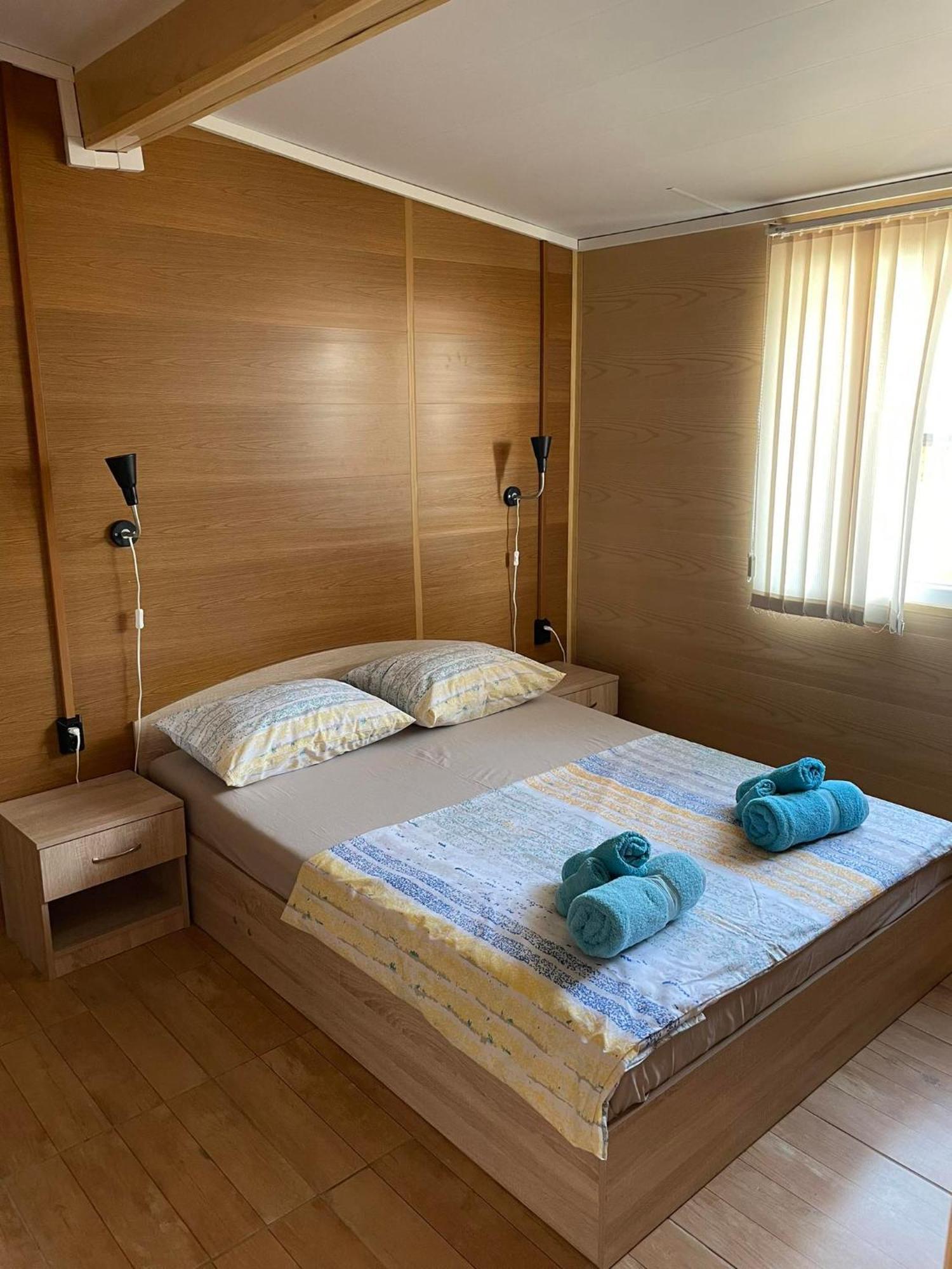 Family Hotel Globus Sables d'or Extérieur photo